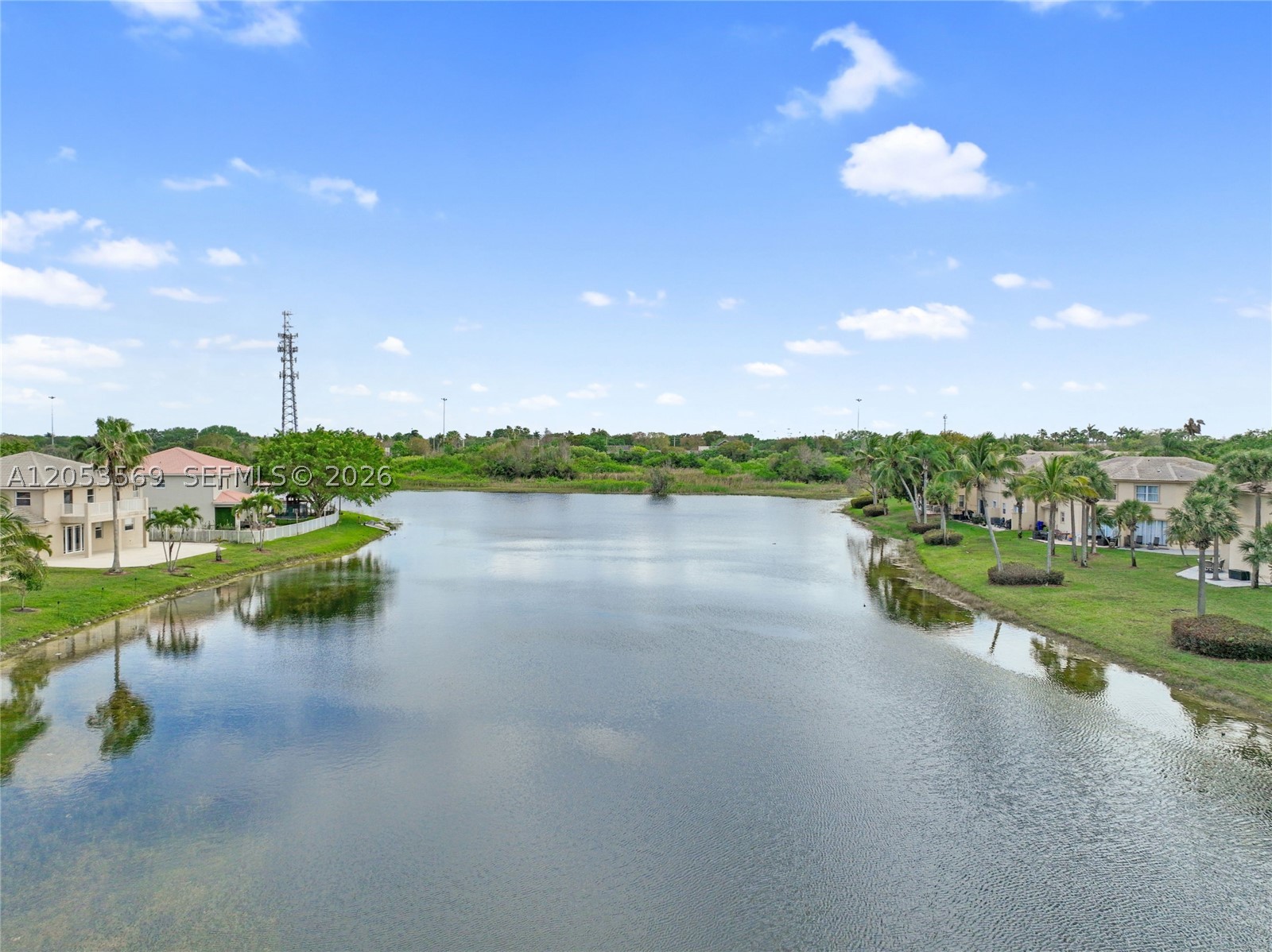 PEMBROKE ISLES IV - Residential