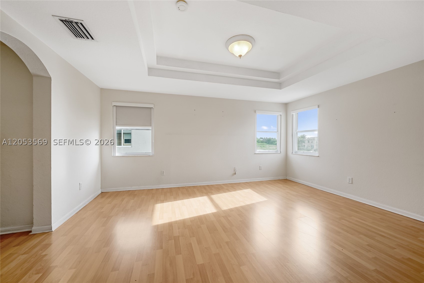 PEMBROKE ISLES IV - Residential