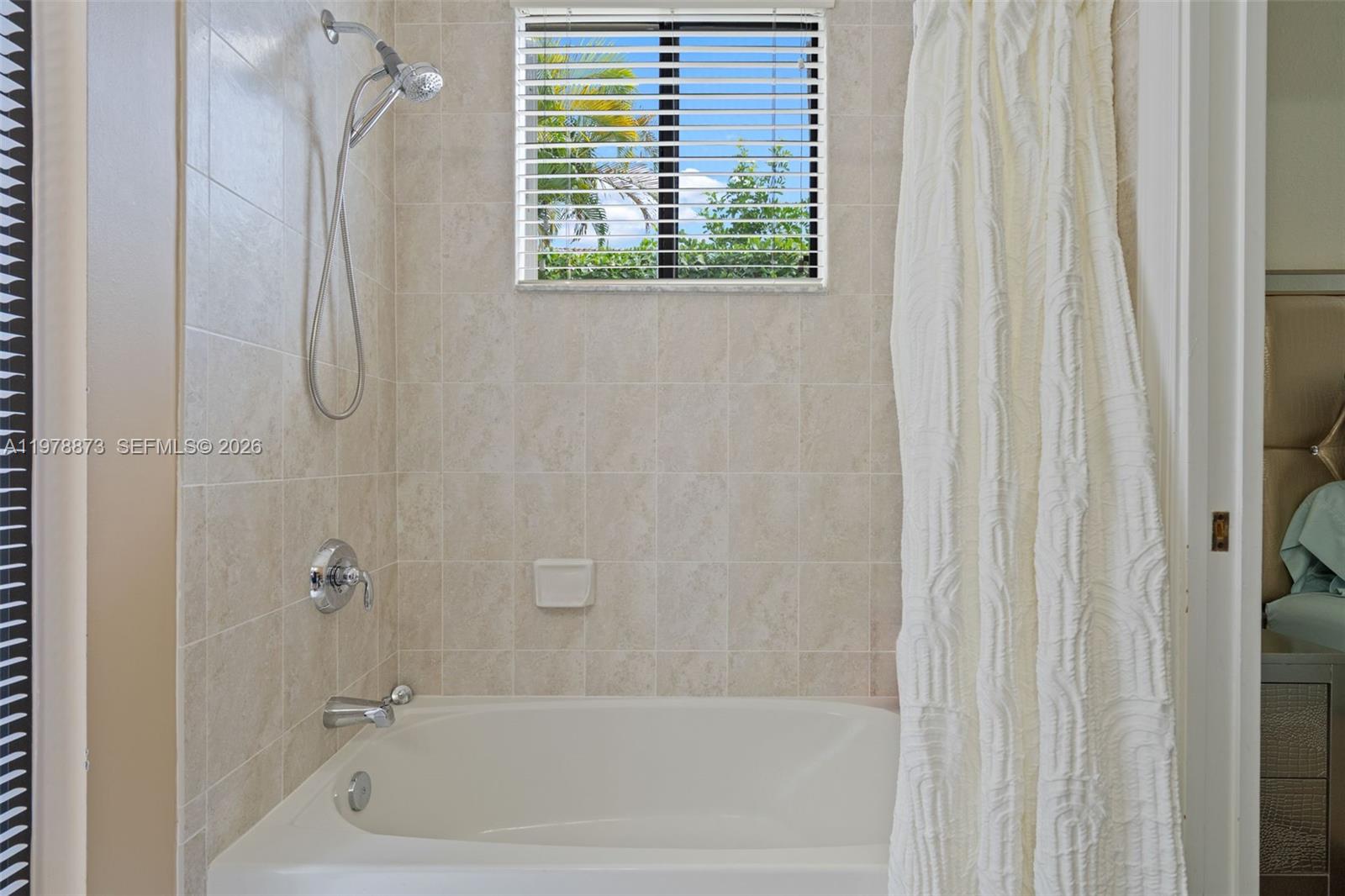 CUTLER CAY - Residential