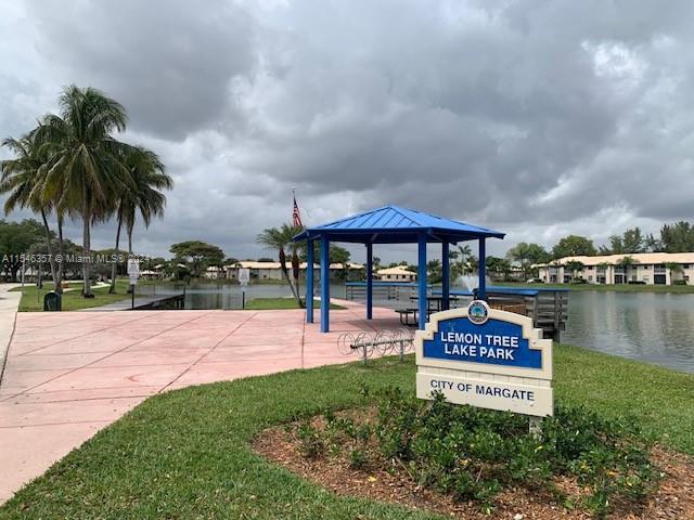 VILLAGE ON THE LAKE CONDO - Residential Lease