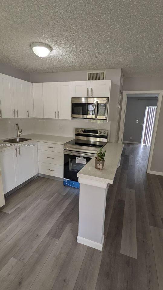 VILLAGE ON THE LAKE CONDO - Residential Lease