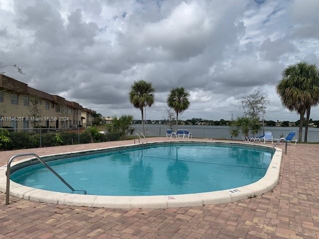 VILLAGE ON THE LAKE CONDO - Residential Lease