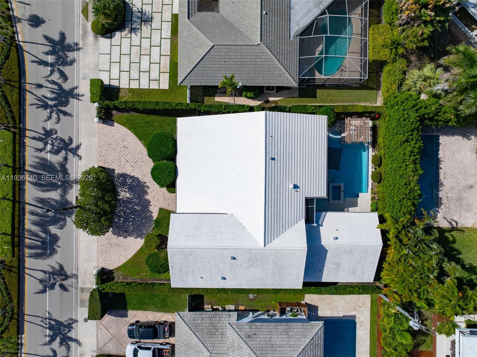 BAY HARBOR ISLAND - Residential