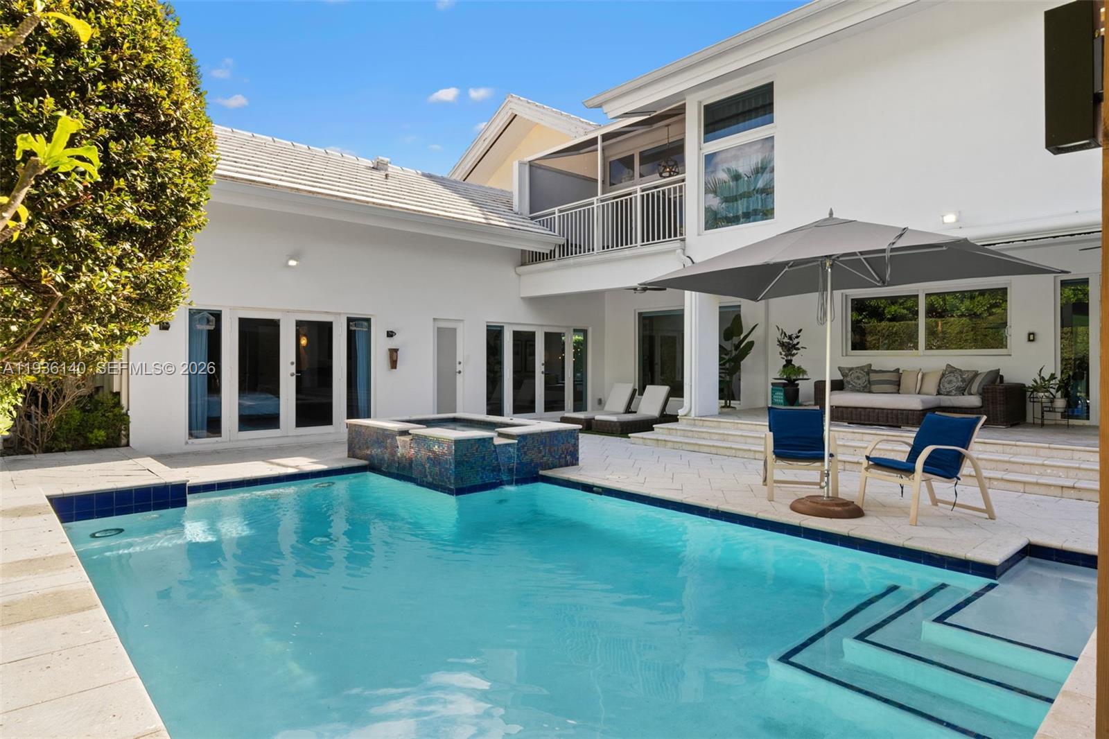 BAY HARBOR ISLAND - Residential