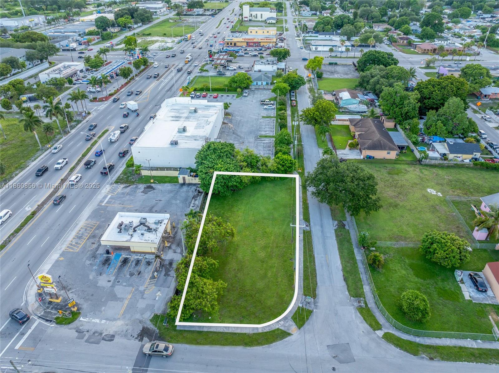 W LITTLE RIVER REV - Commercial Sale
