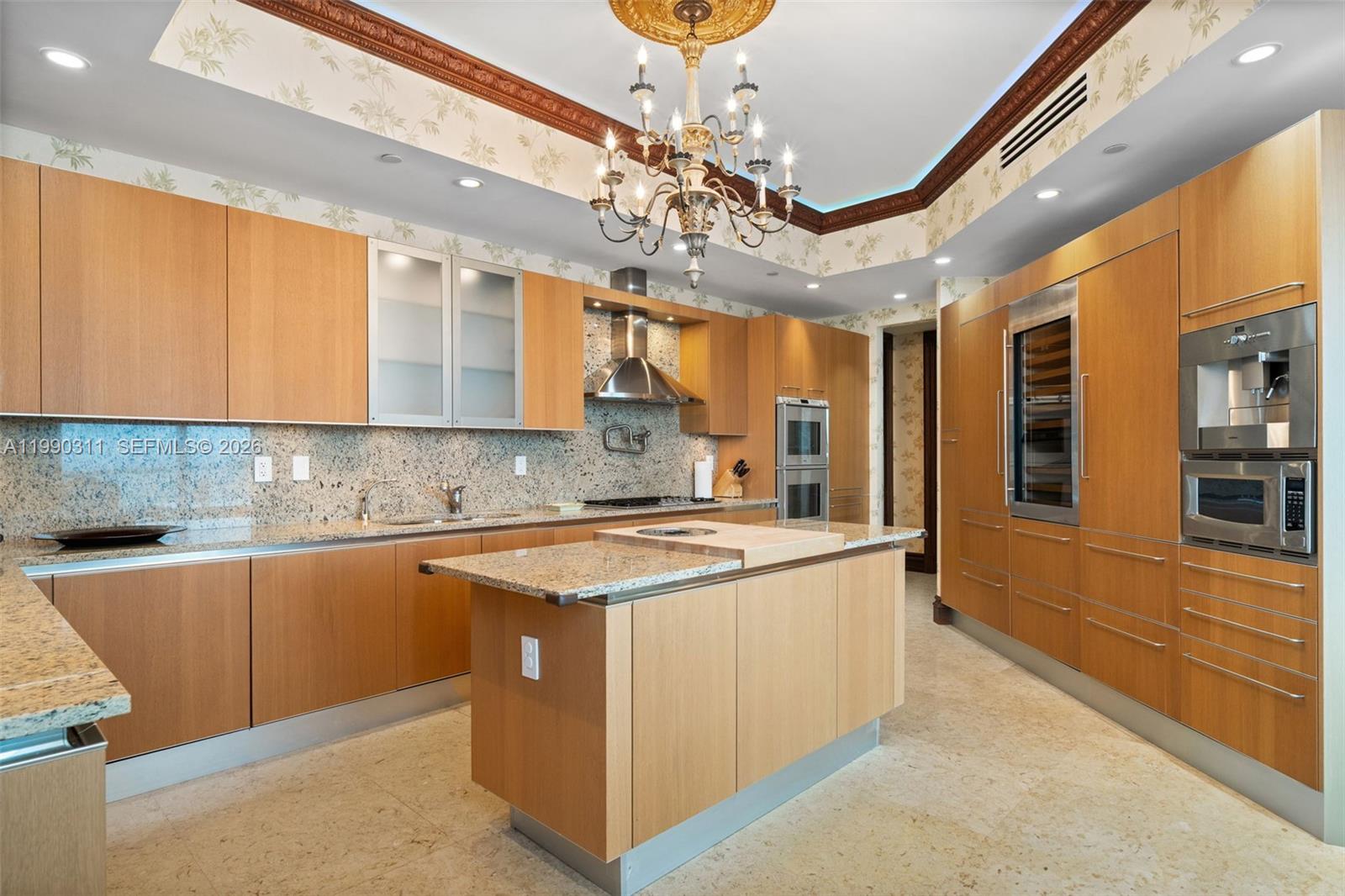 TURNBERRY OCEAN COLONY SO - Residential