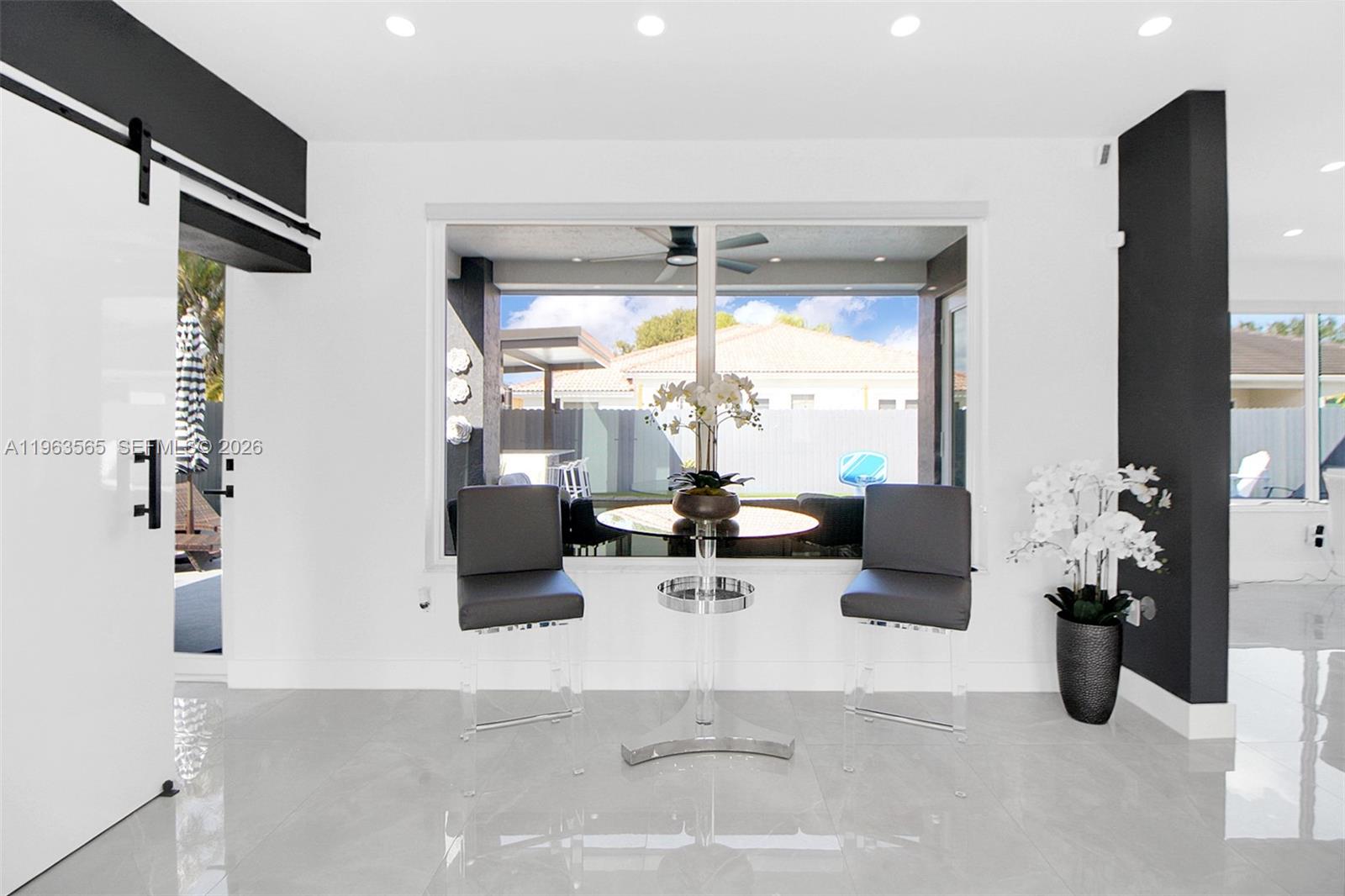 PARADISE REEF - Residential