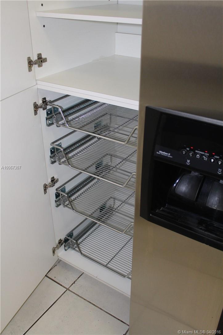 Carmel Lakes Condo - Residential Lease