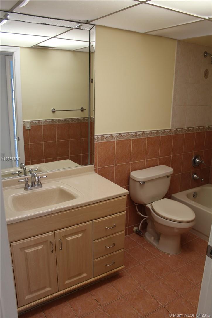 Carmel Lakes Condo - Residential Lease