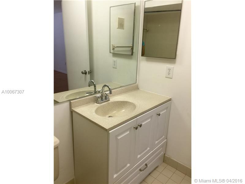 Carmel Lakes Condo - Residential Lease