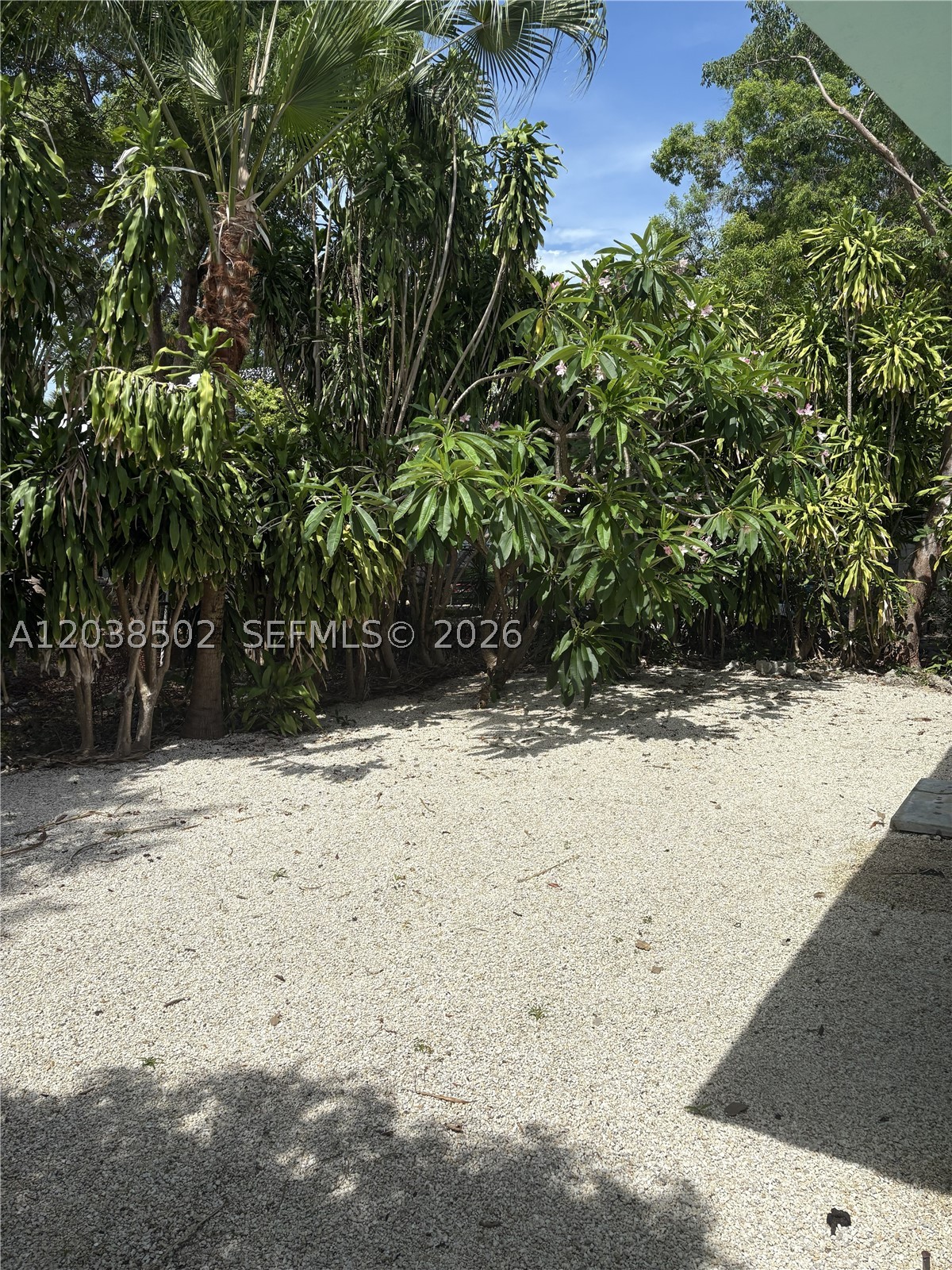 LARGO SOUND PARK - Residential Lease