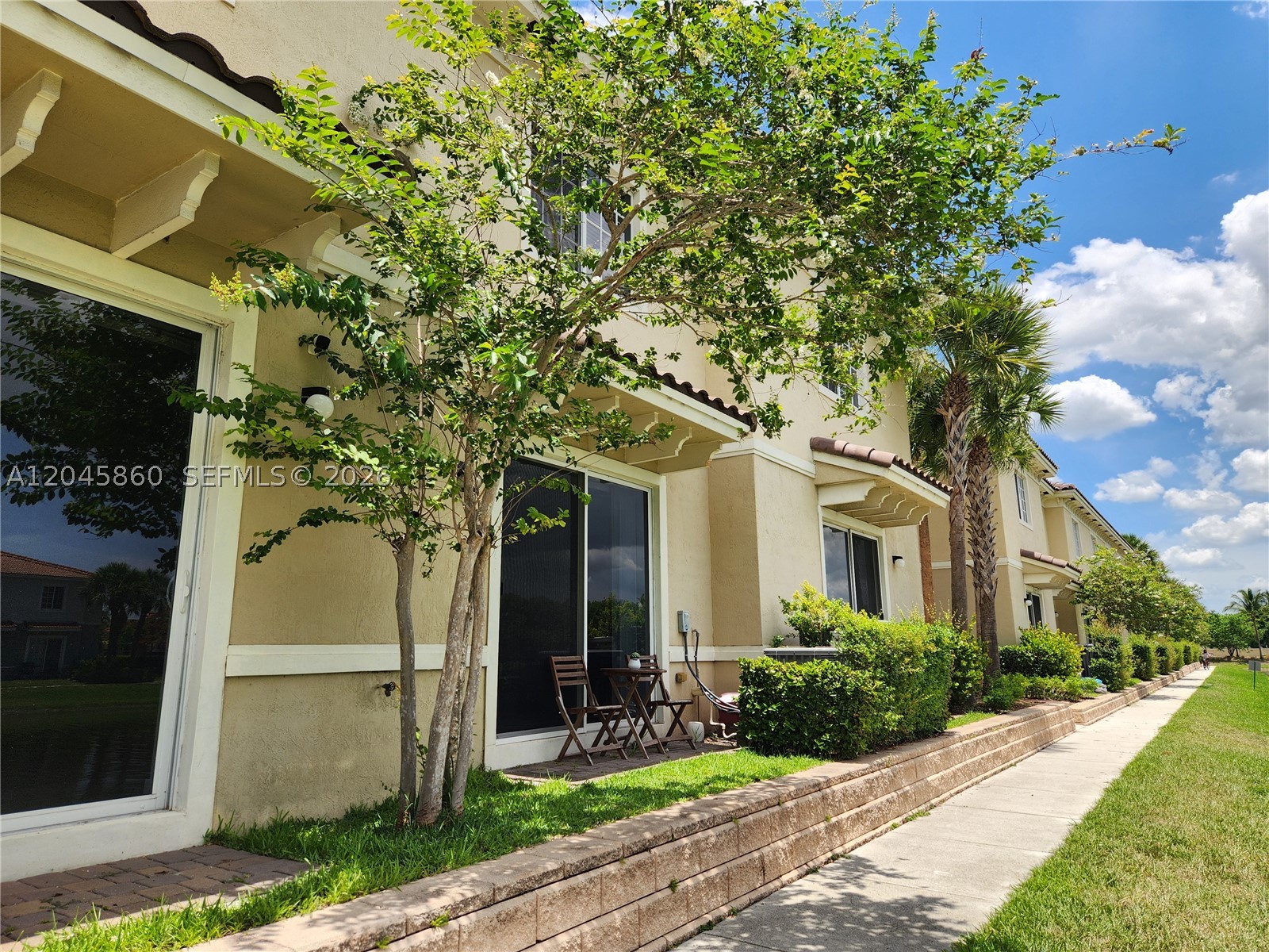 CALABRIA II CONDO - Residential