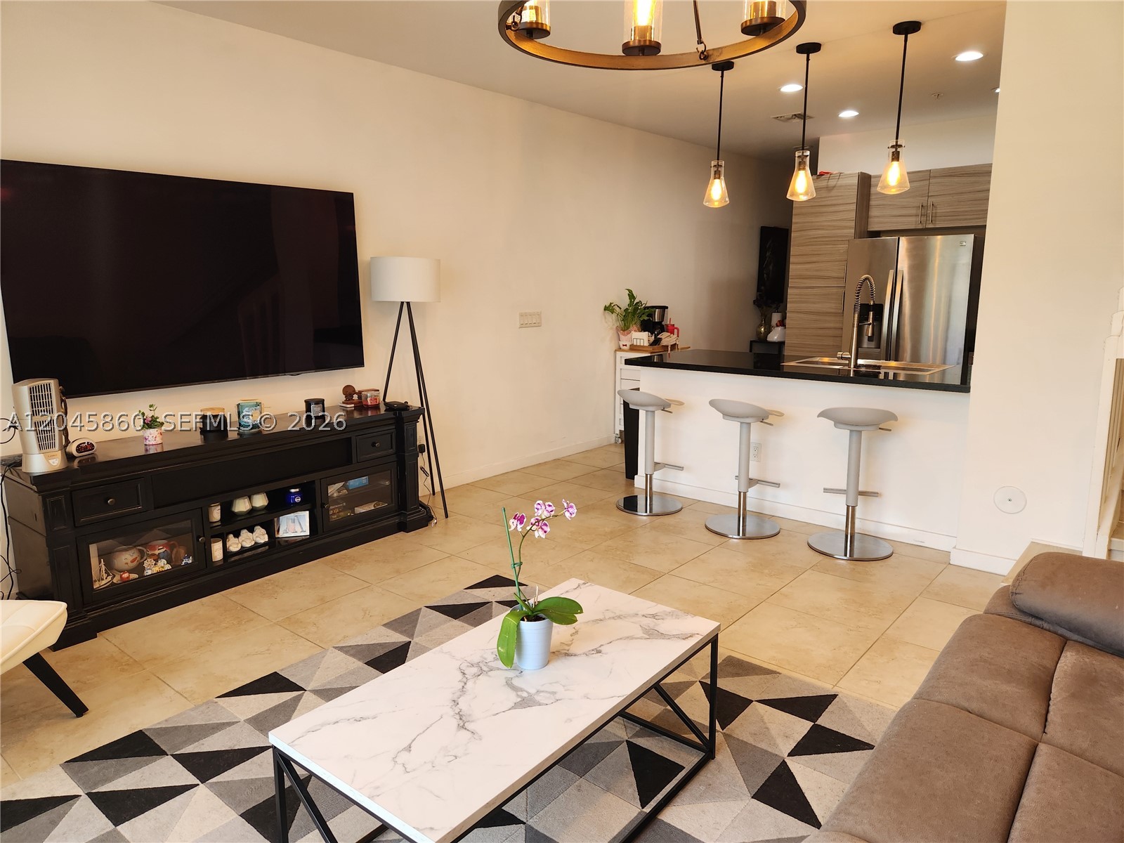 CALABRIA II CONDO - Residential