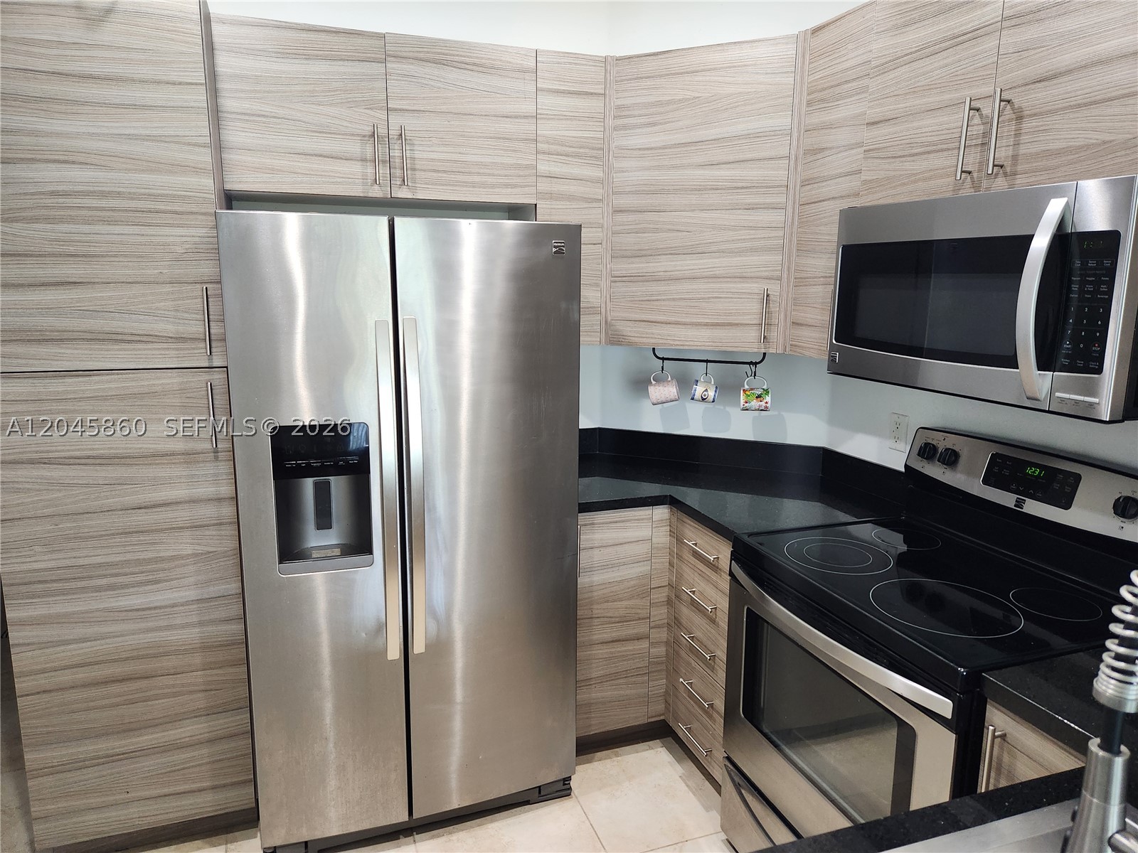 CALABRIA II CONDO - Residential