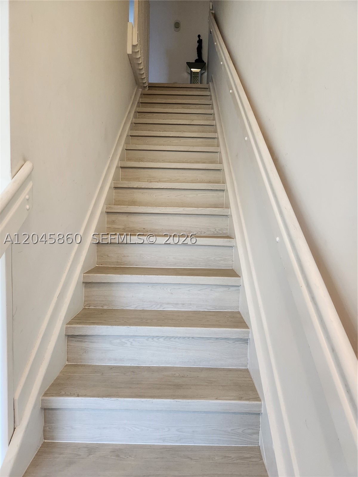 CALABRIA II CONDO - Residential