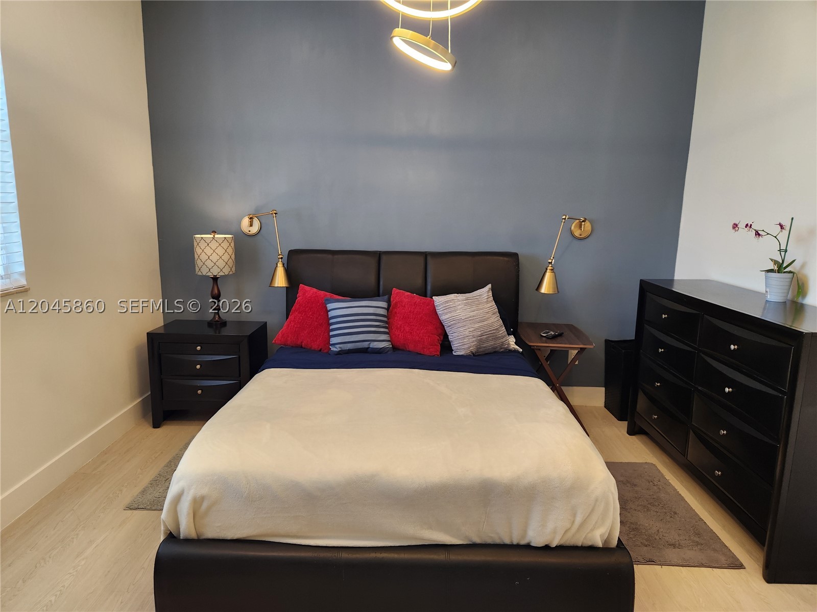CALABRIA II CONDO - Residential