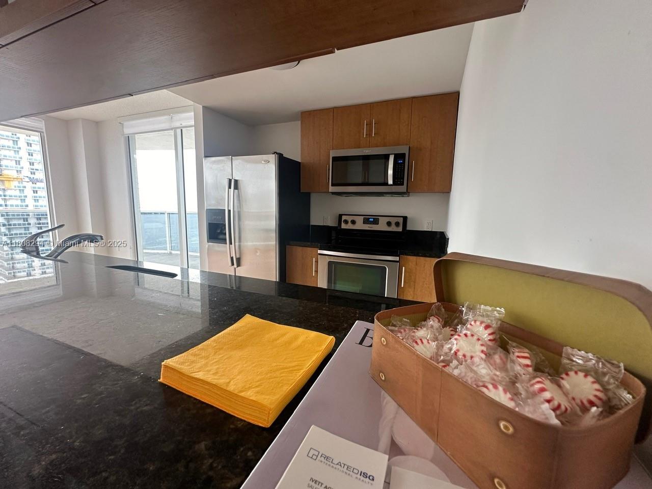 23 BISCAYNE BAY CONDO - Residential Lease