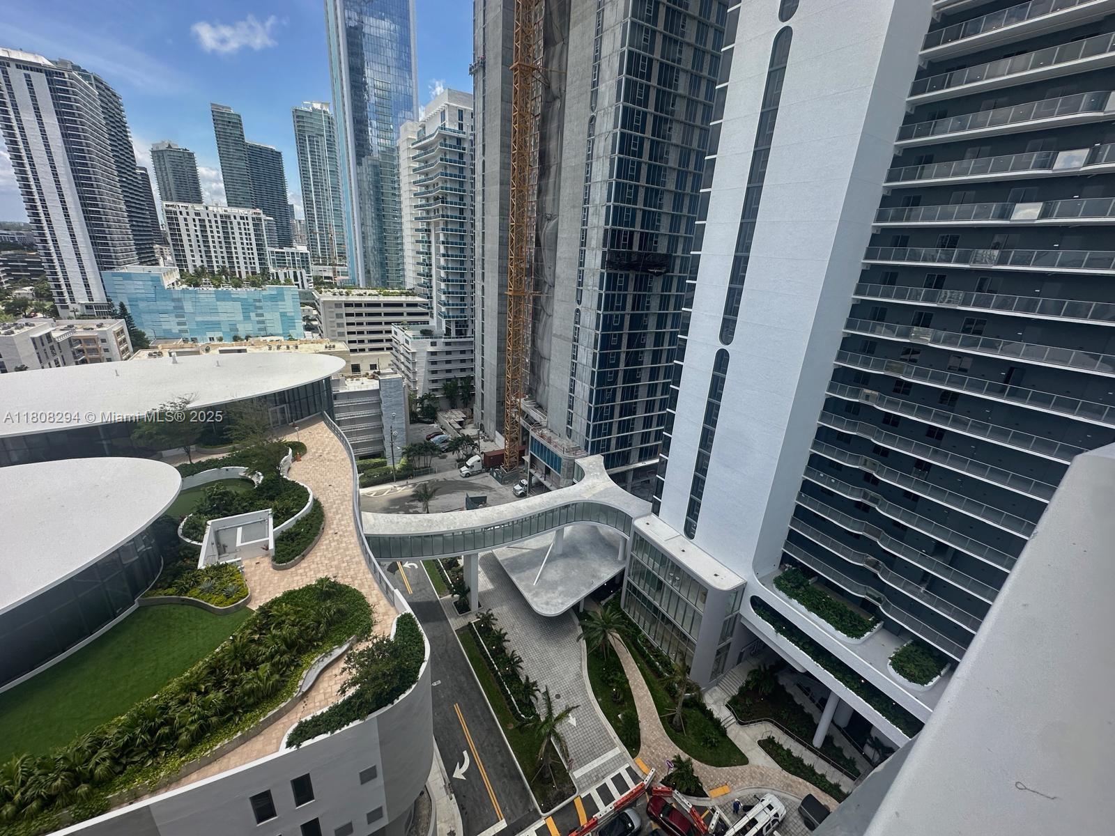 23 BISCAYNE BAY CONDO - Residential Lease