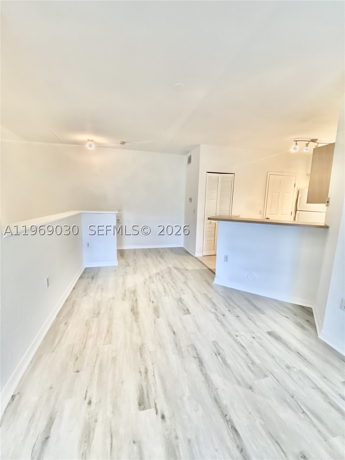 BELMONT AT NORTH LAUDERDA - Residential