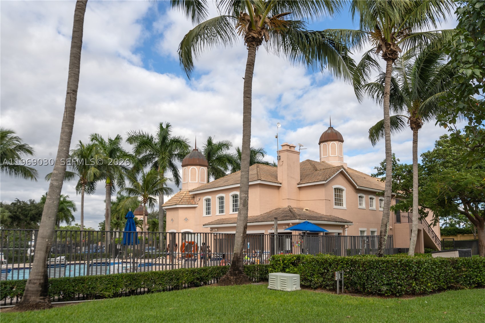 BELMONT AT NORTH LAUDERDA - Residential