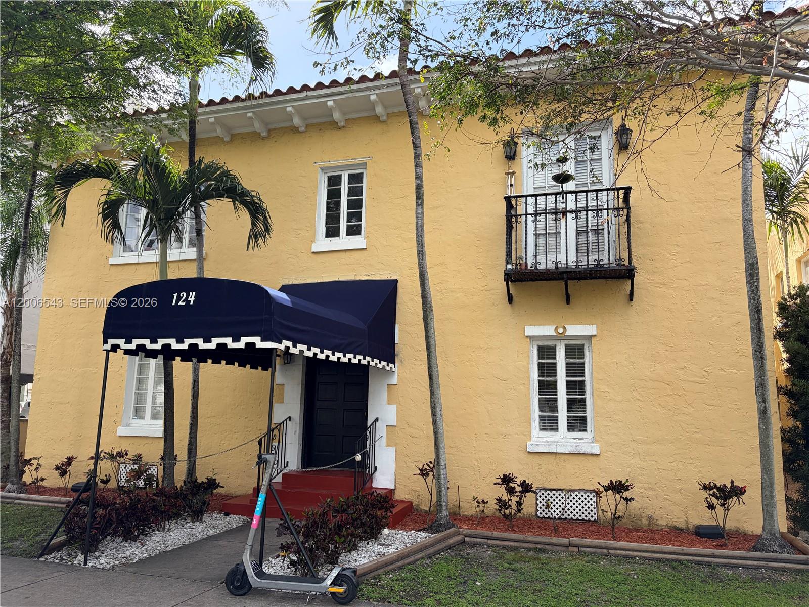 MENDOZA CONDO - Residential