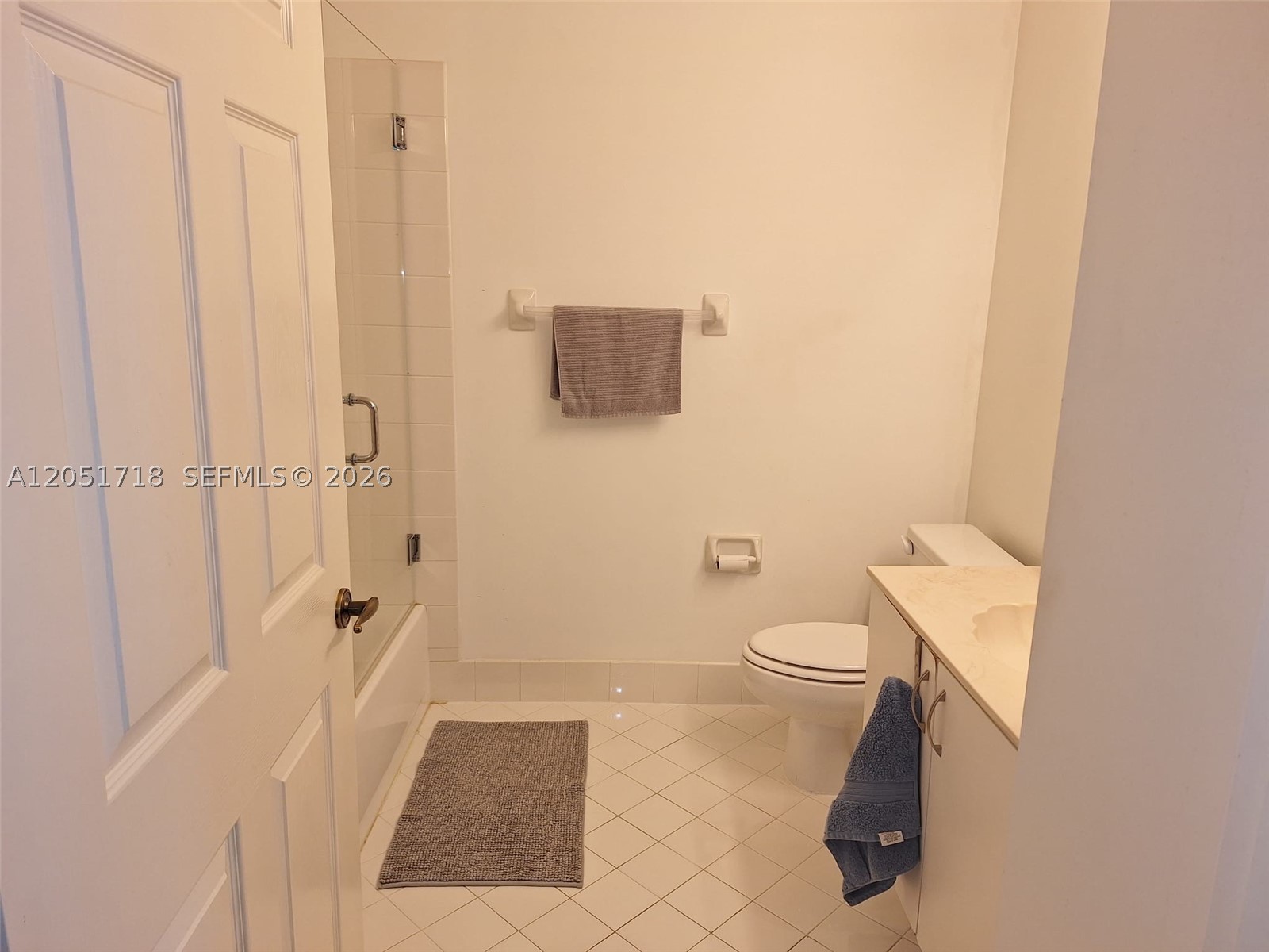 DORAL GREENS - Residential Lease