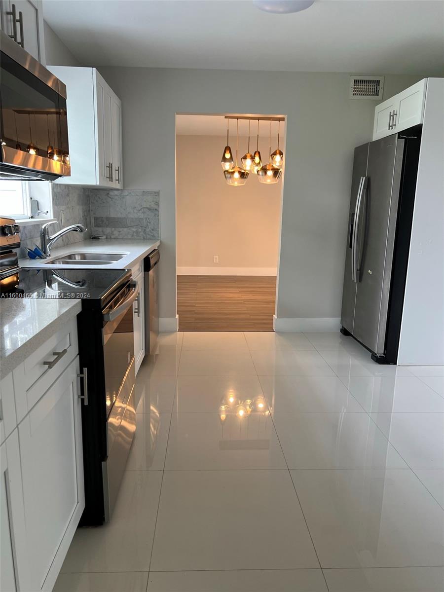 CORAL RIDGE ADD - Residential Lease