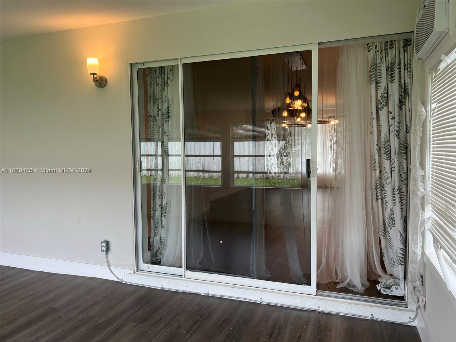 CORAL RIDGE ADD - Residential Lease