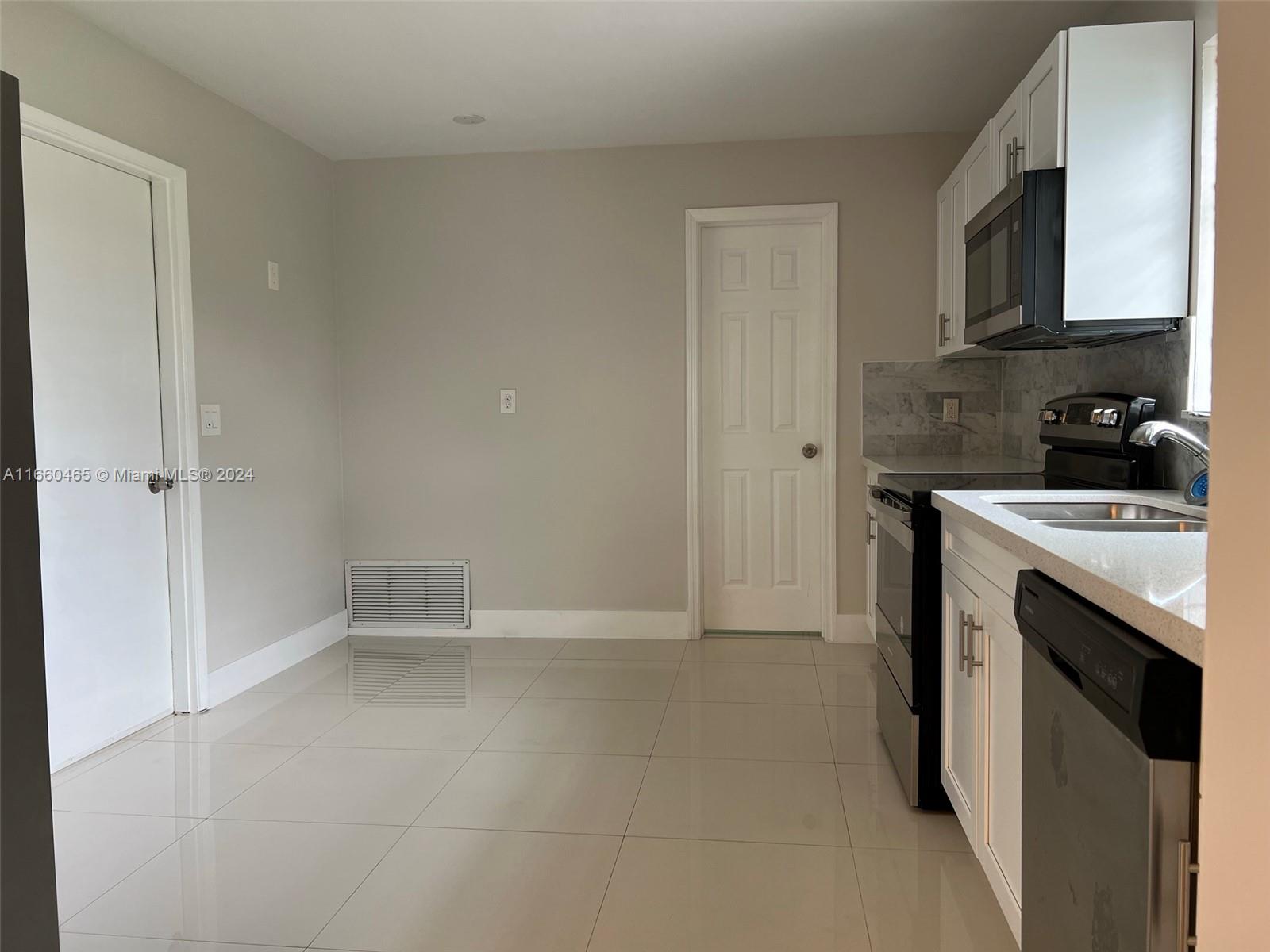 CORAL RIDGE ADD - Residential Lease