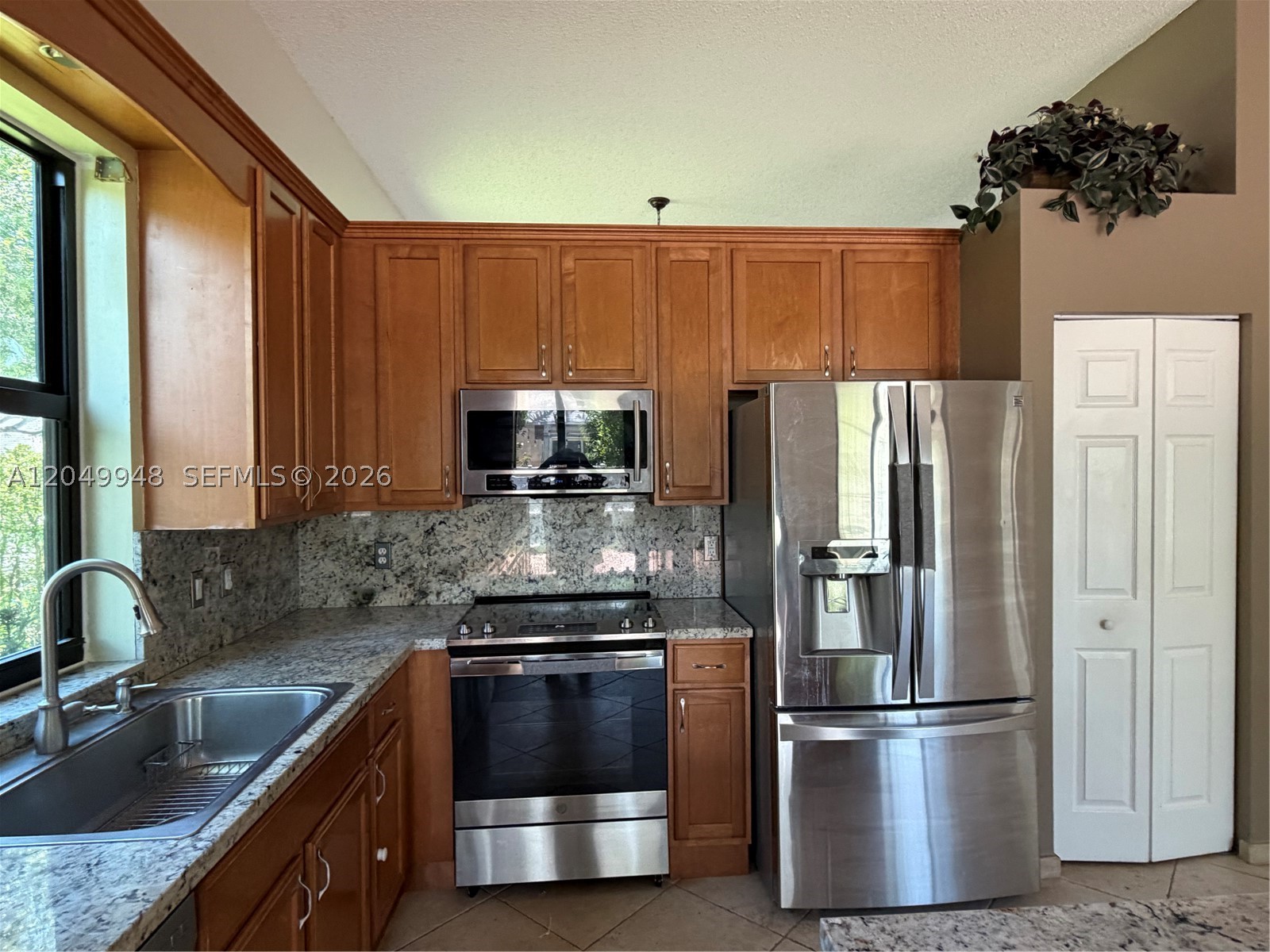 PEMBROKE FALLS PHASE 6 - Residential Lease