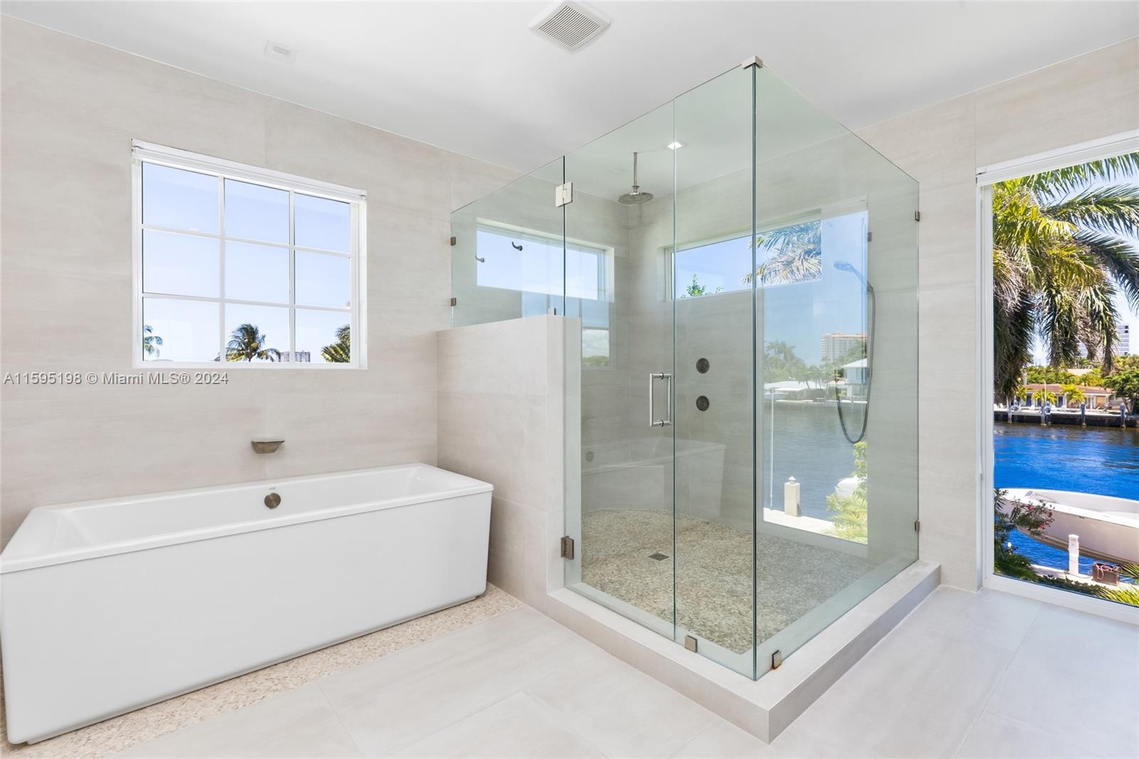 POMPANO ISLES SEC - Residential