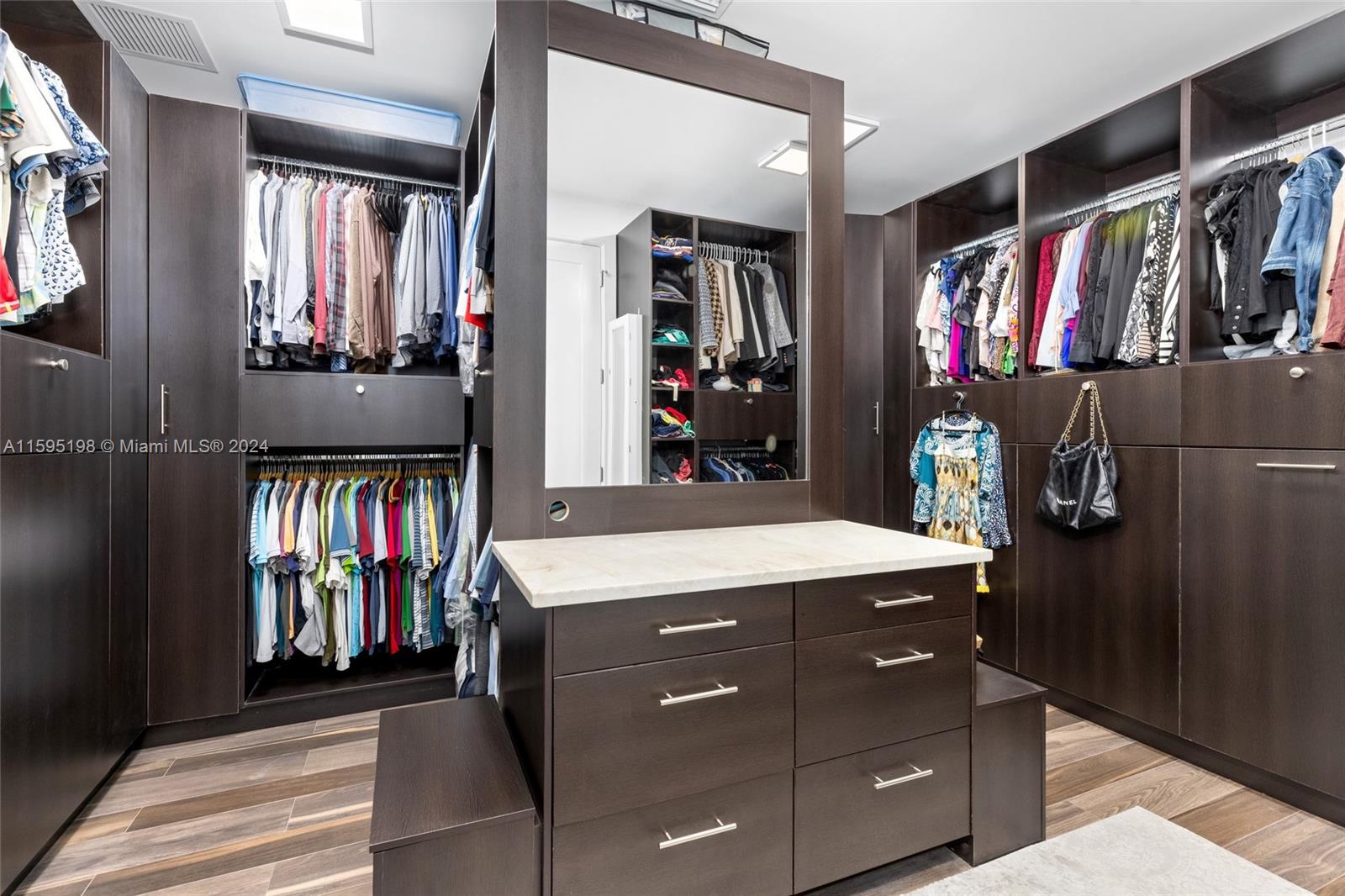 POMPANO ISLES SEC - Residential
