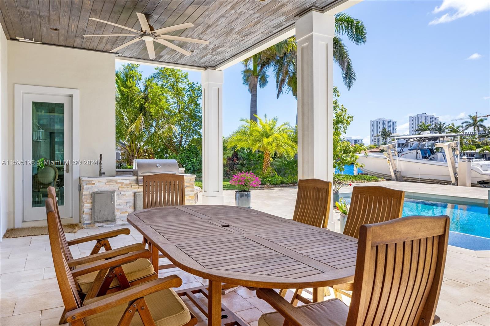 POMPANO ISLES SEC - Residential