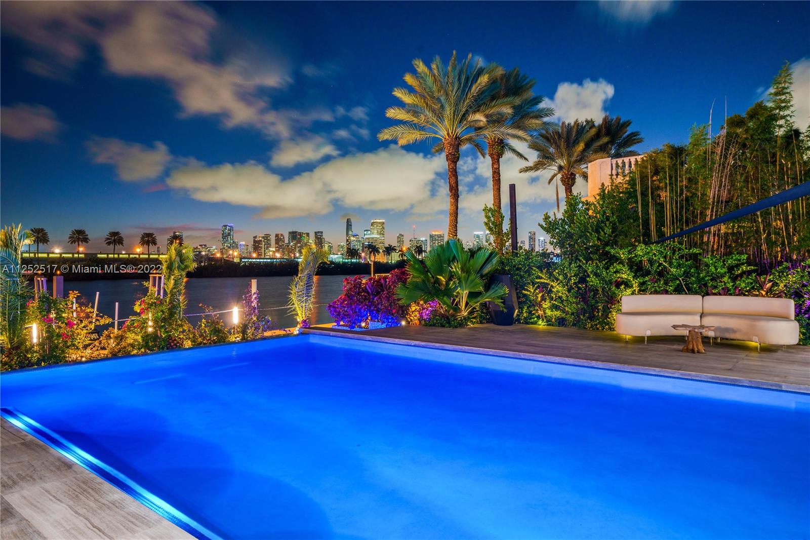 PALM ISLAND - Residential
