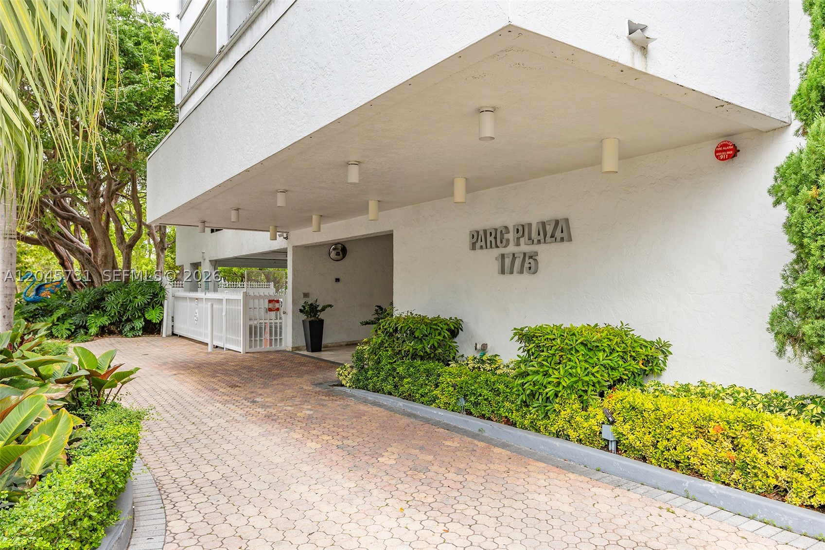 PARC PLAZA CONDO - Residential
