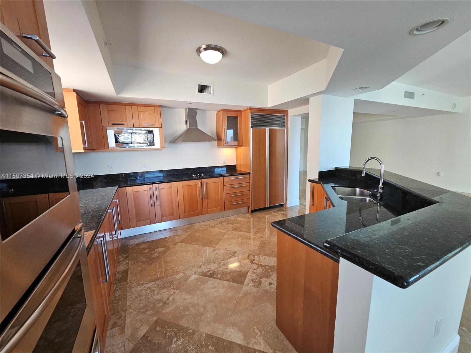 THE PENINSULA II CONDO - Residential Lease