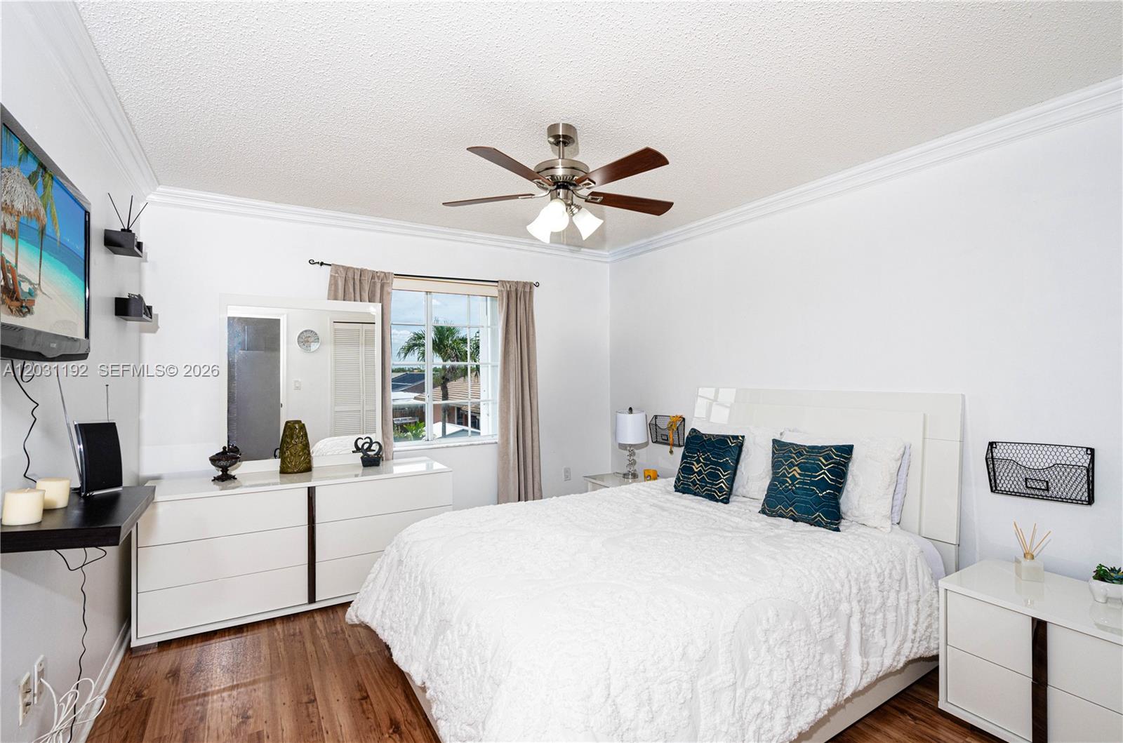 RIVIERA WEST - Residential