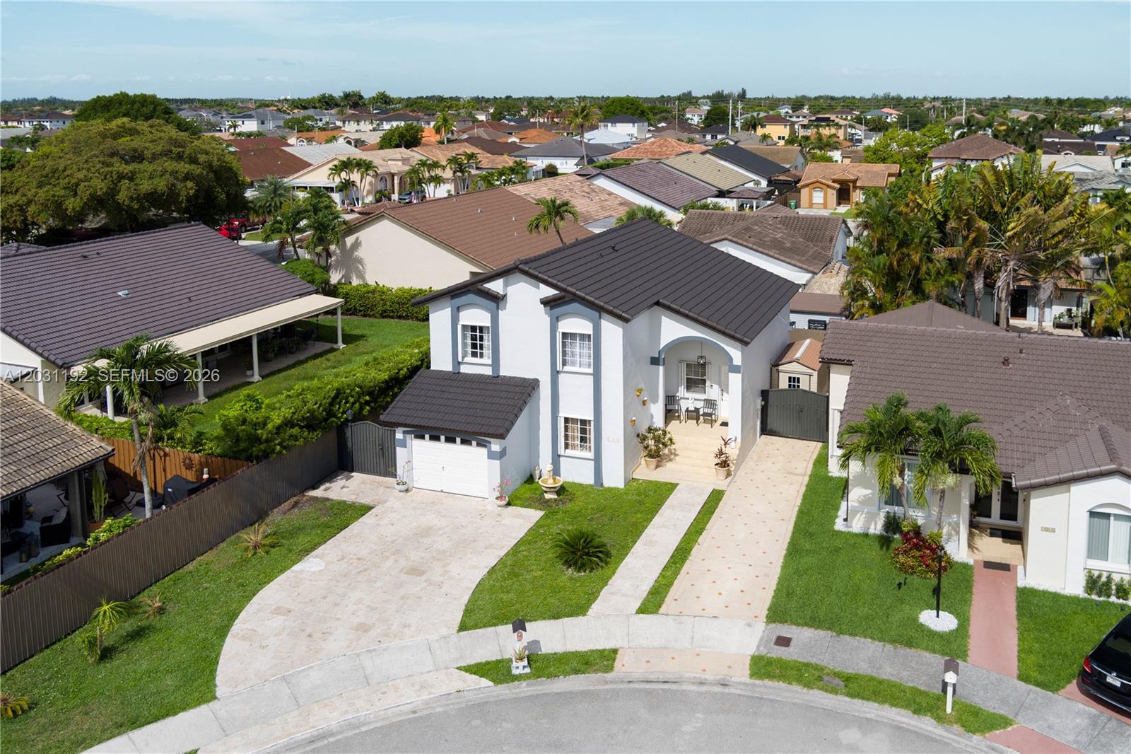 RIVIERA WEST - Residential