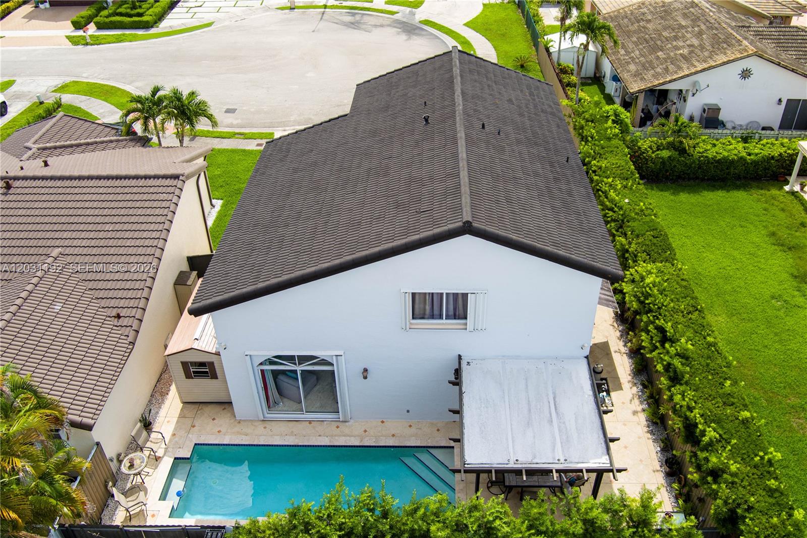 RIVIERA WEST - Residential