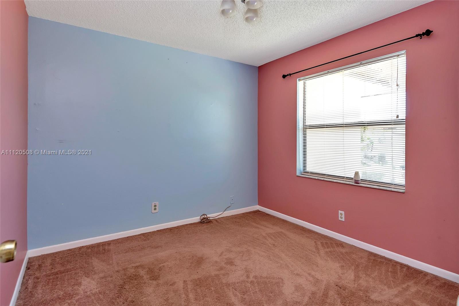 LUCERNE LAKES GOLF COLONY - Residential