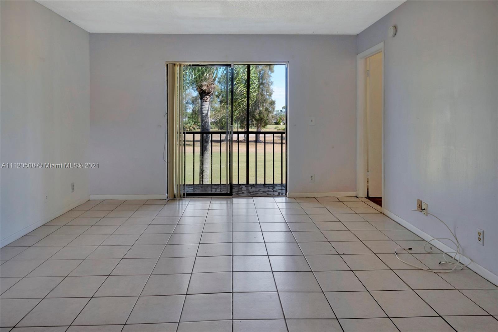 LUCERNE LAKES GOLF COLONY - Residential