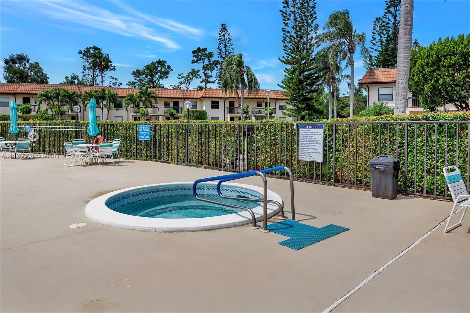 LUCERNE LAKES GOLF COLONY - Residential
