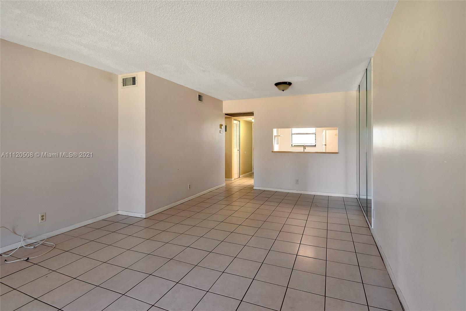 LUCERNE LAKES GOLF COLONY - Residential