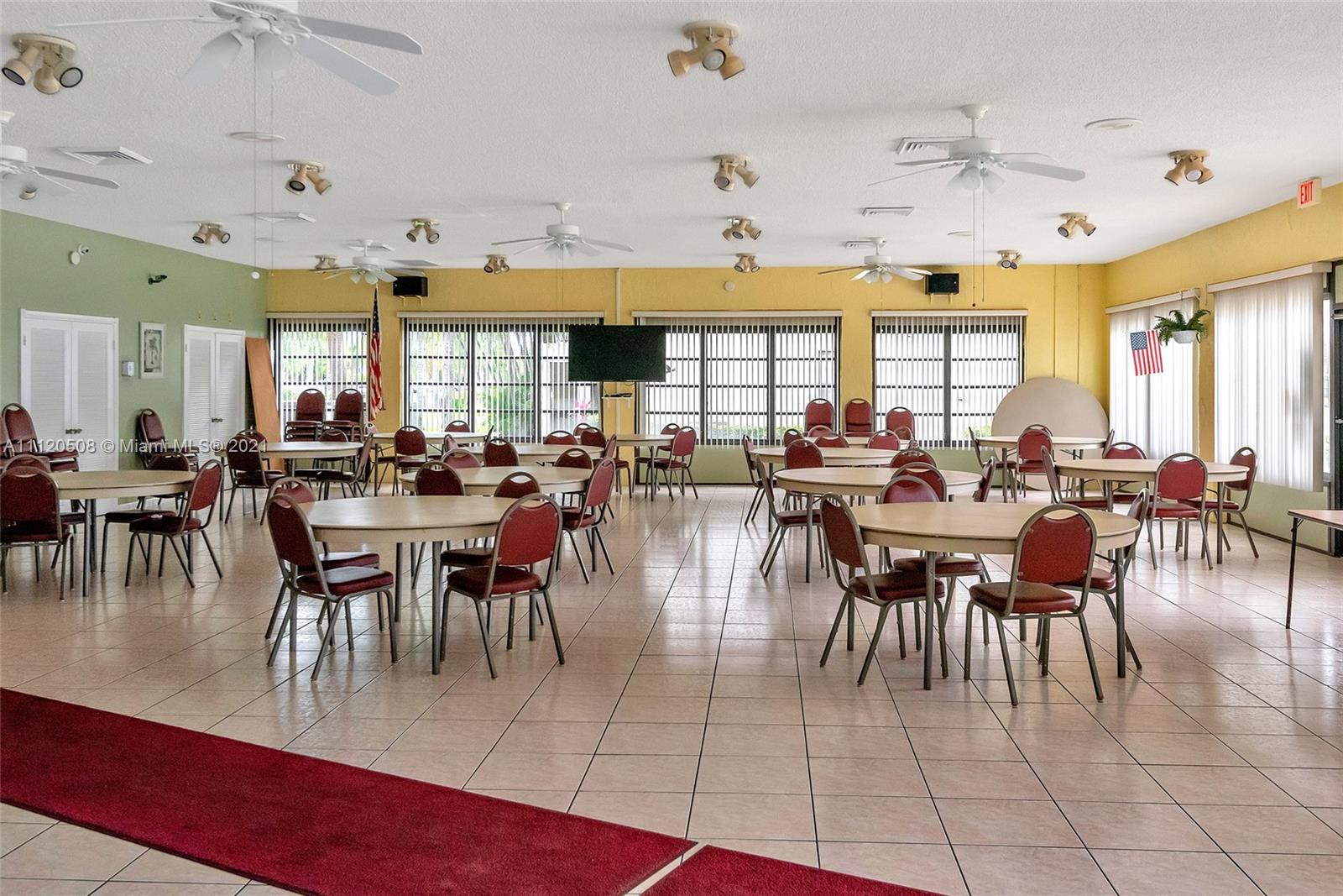 LUCERNE LAKES GOLF COLONY - Residential