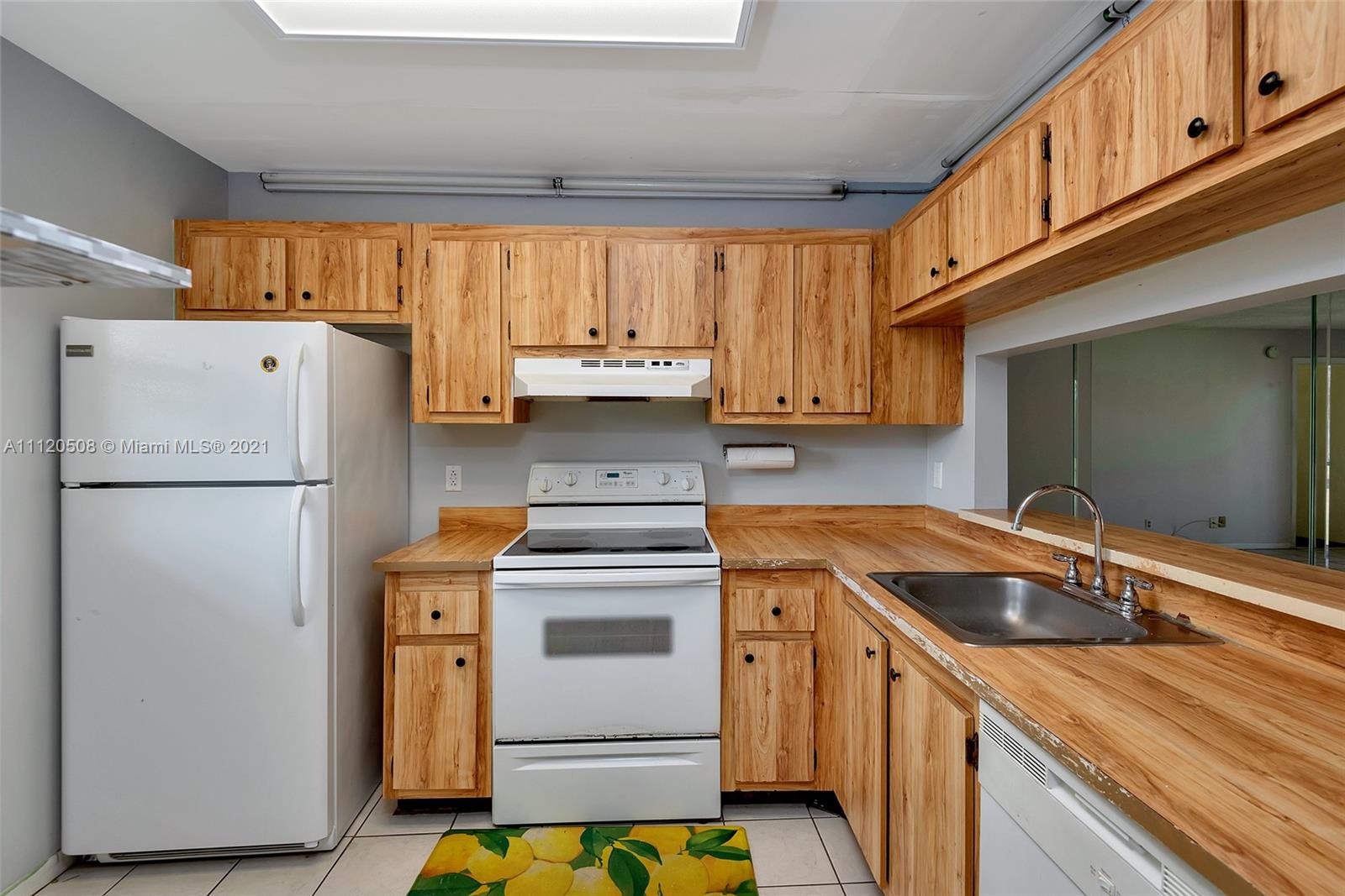 LUCERNE LAKES GOLF COLONY - Residential