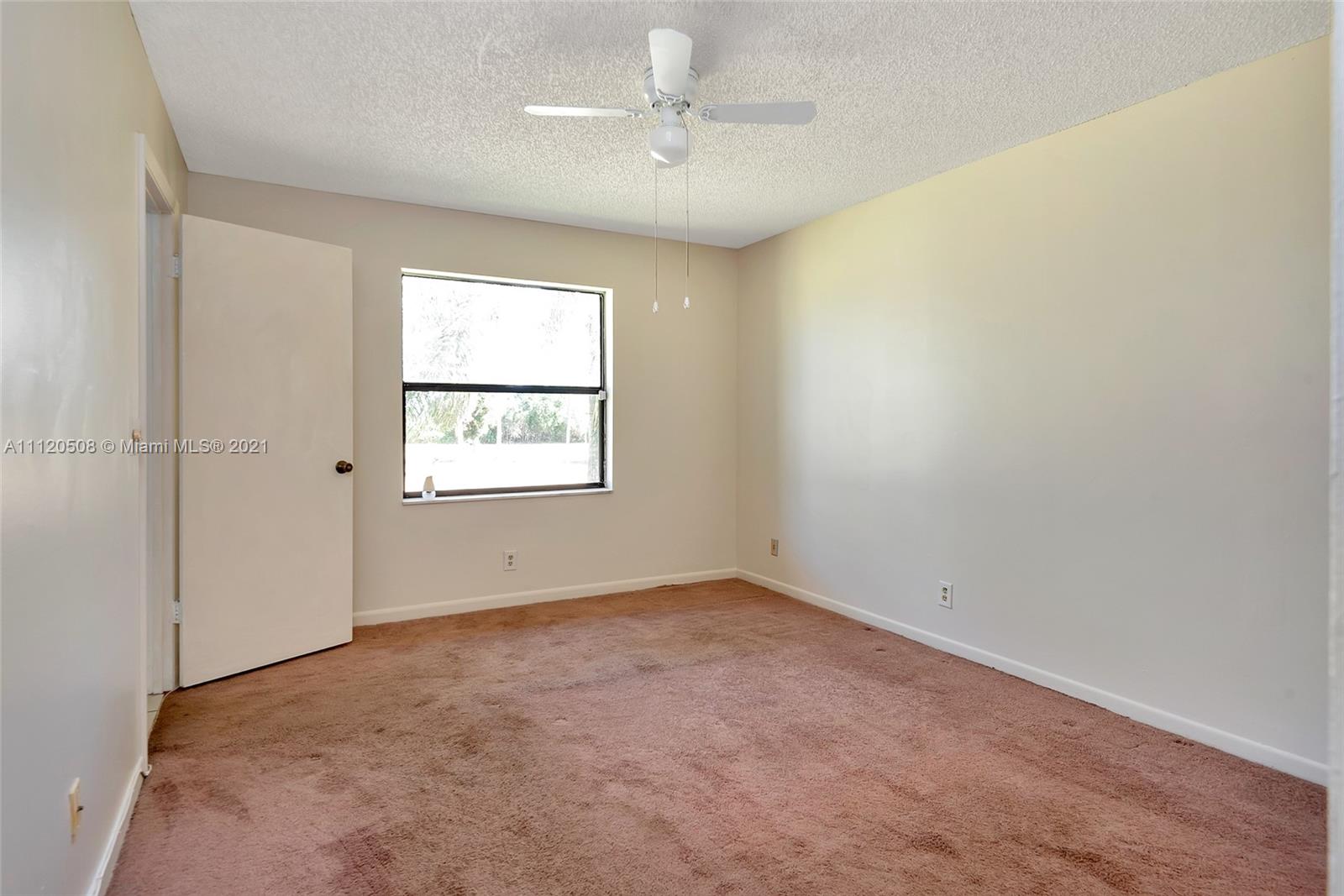 LUCERNE LAKES GOLF COLONY - Residential