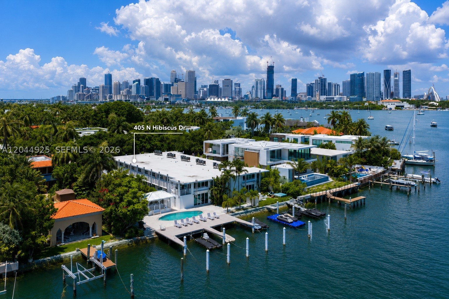 ISLAND CLUB OF SOUTH BEACH - Residential