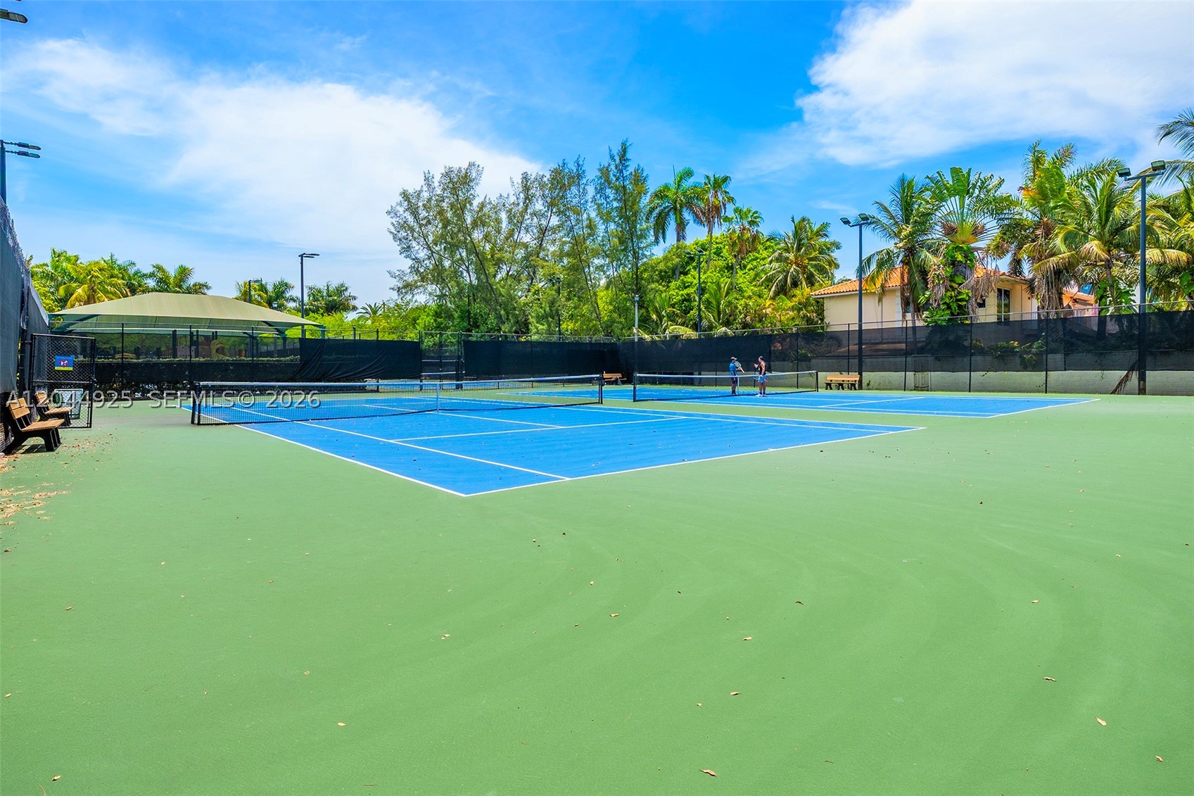 ISLAND CLUB OF SOUTH BEACH - Residential