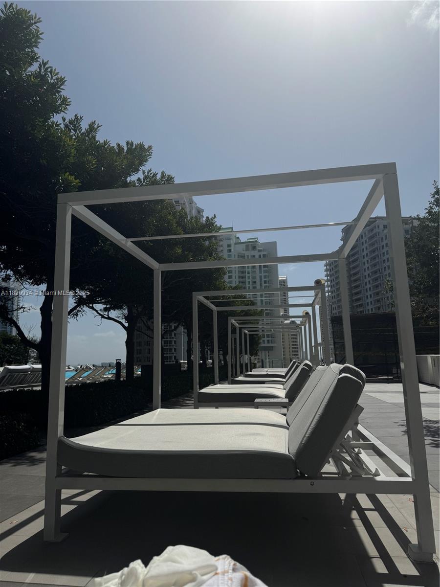 ICONBRICKELL CONDO NO 1 - Residential
