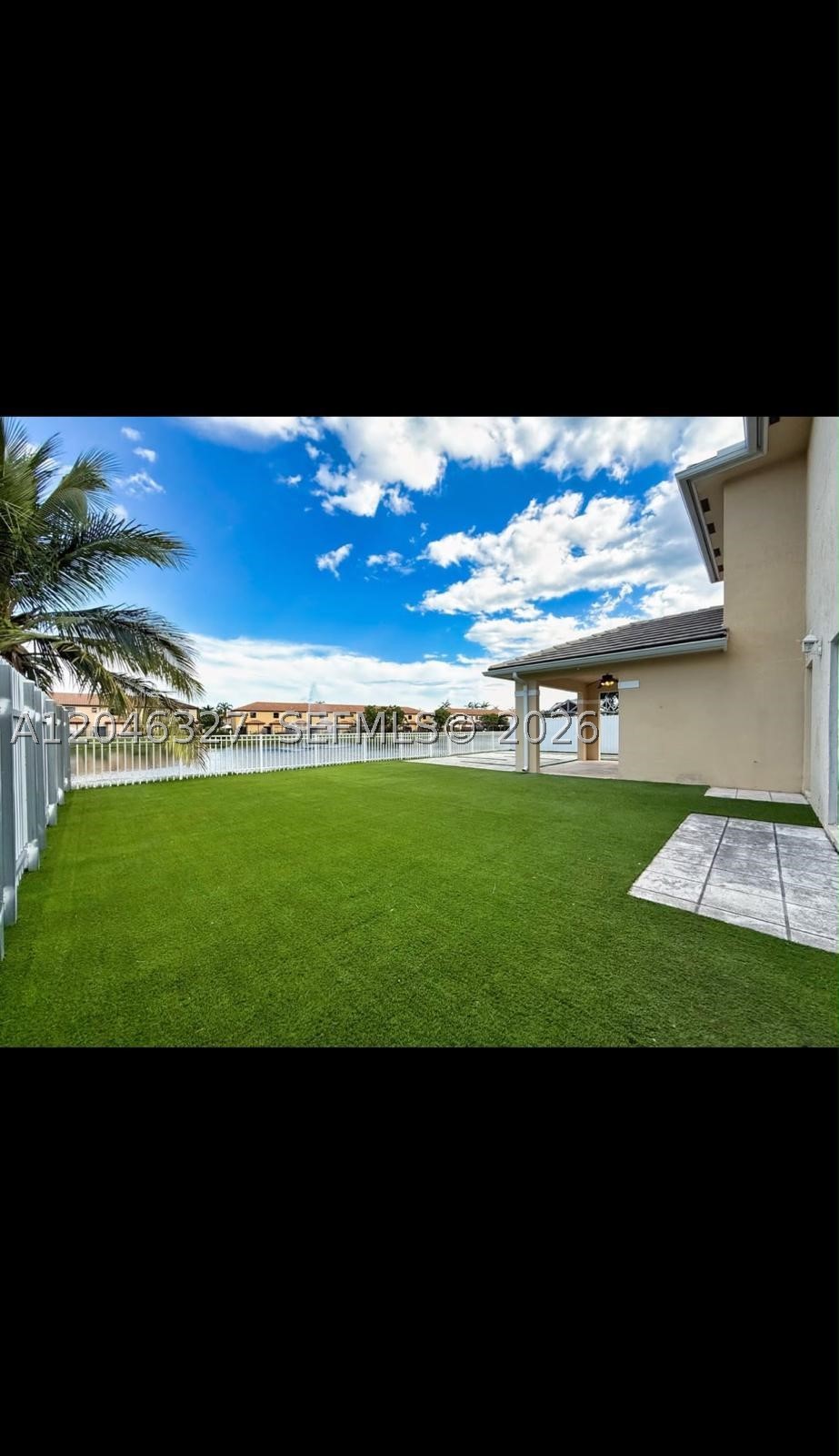 RAULS PLACE AT OASIS - Residential